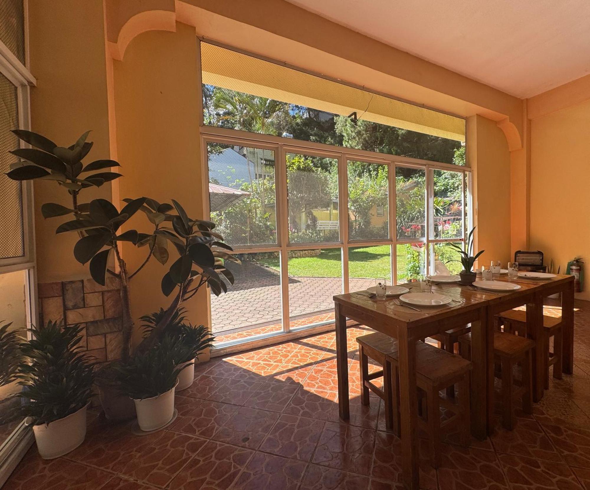 Malbros Guest House Baguio City Екстериор снимка
